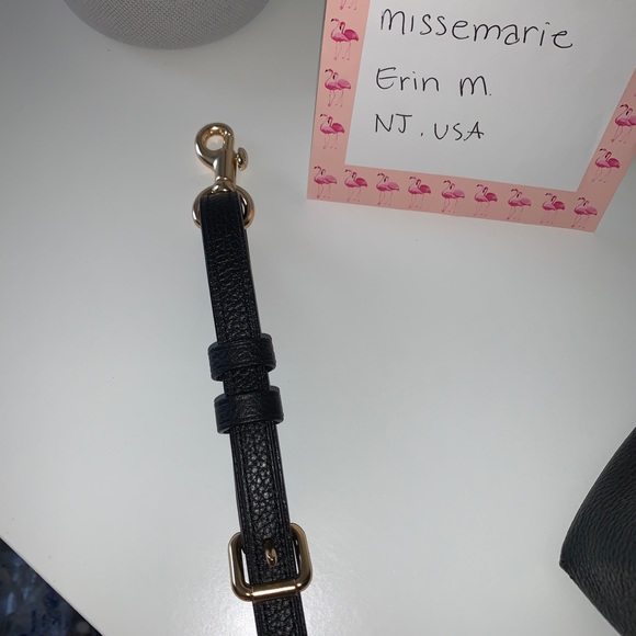 Coach Charlie Bucket - Picture 2 of 10